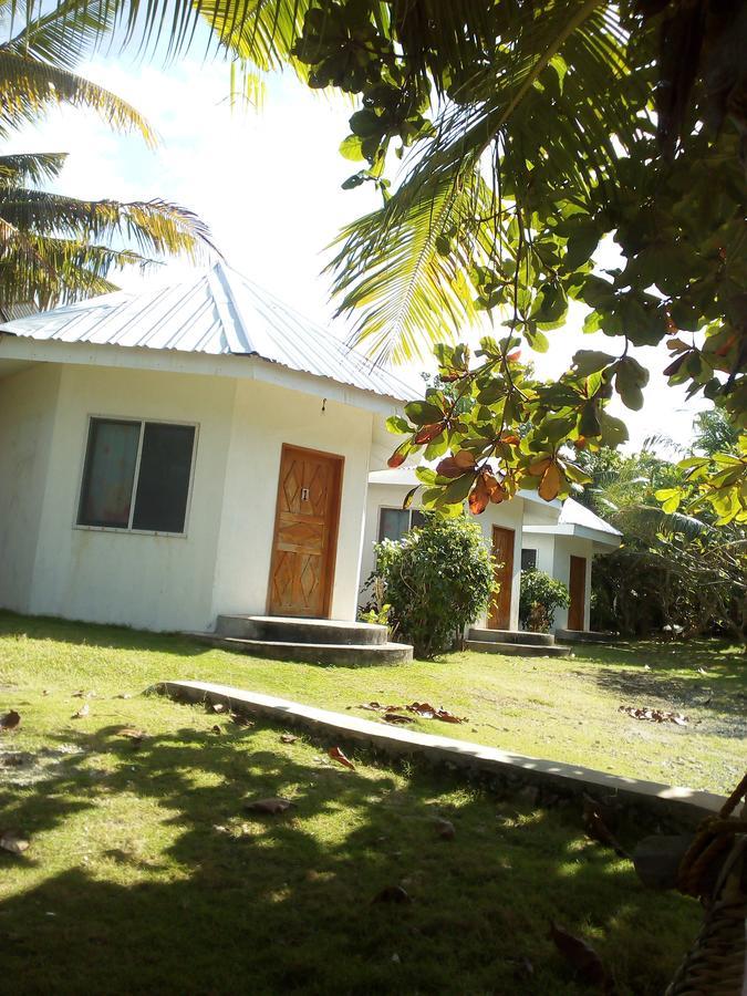 סיקיהור John Lhea Beach Cottages מראה חיצוני תמונה